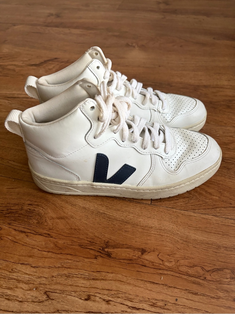 VEJA V-15 High top Leather sneackers white Nautico Navy Wms 7 Men 5,5 EU 38